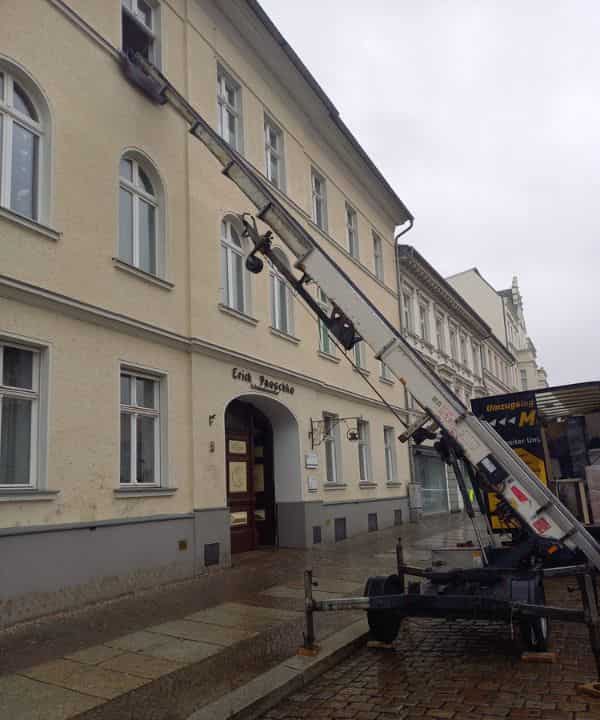 Möbellift in Potsdam für den Firmenumzug